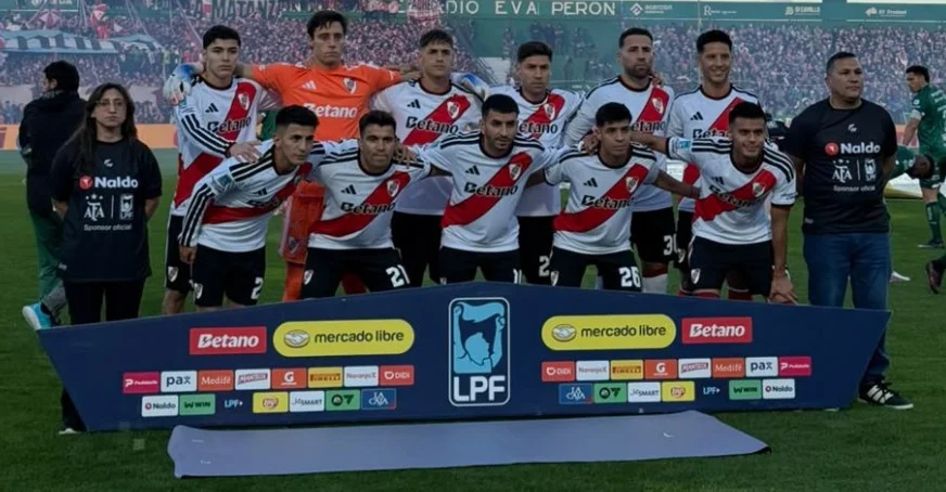 Formación River vs Sarmiento