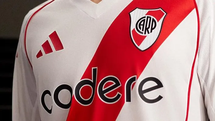 Camiseta River nueva 2024