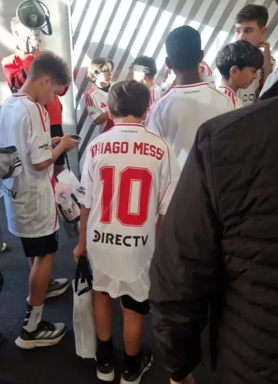 79330bcb-e842-4807-8605-4baf23a63b38