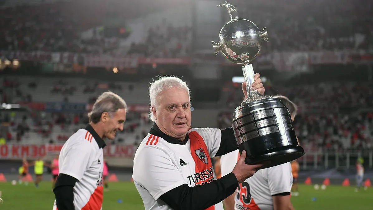 Beto Alonso camiseta Copa Libertadores 1986 River (Foto: River Plate)