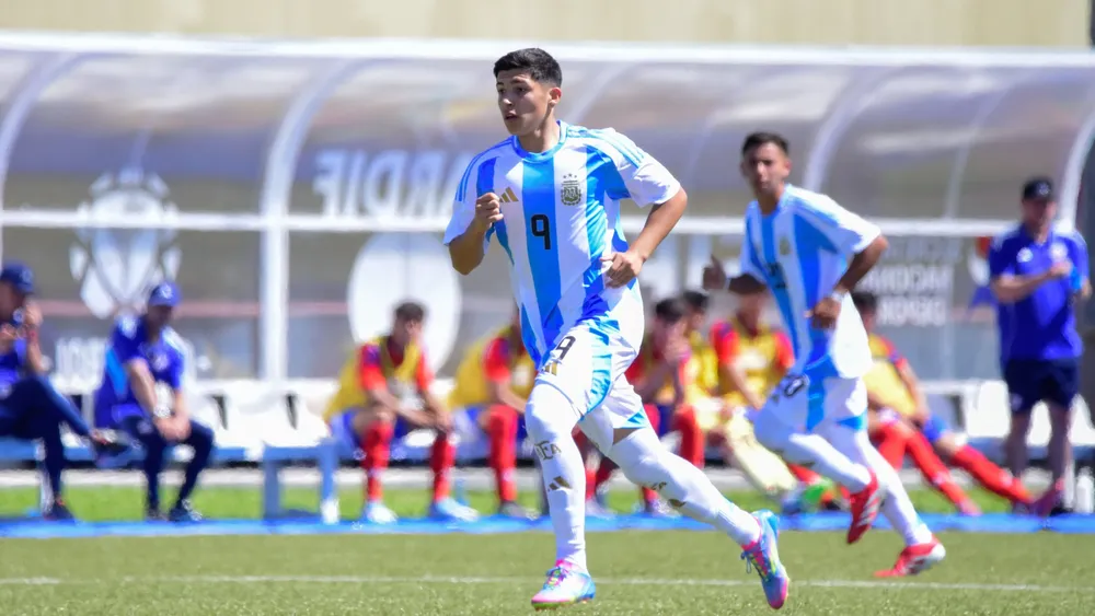 Bruno Cabral selección Argentina Sub 15 inferiores (Foto: Selección Argentina)