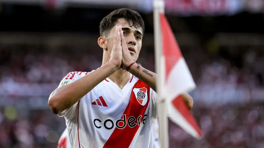 Pablo Solari festejo gol pedido disculpas hinchas River