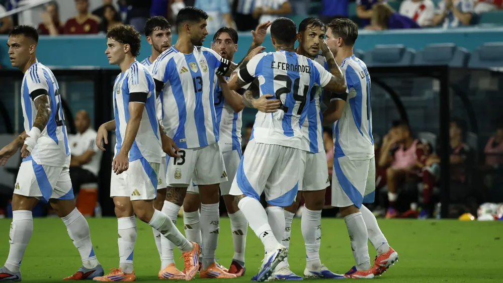 Festejo gol selección Argentina equipo