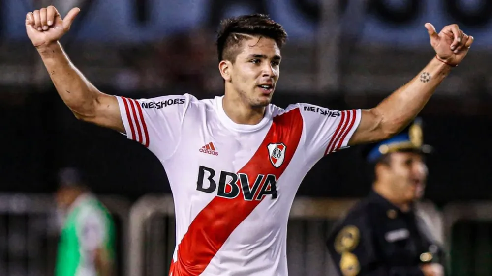 Giovanni Simeone River 