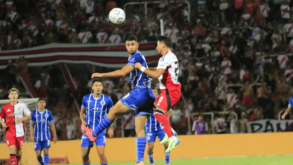 Milton Casco River Godoy Cruz Mendoza