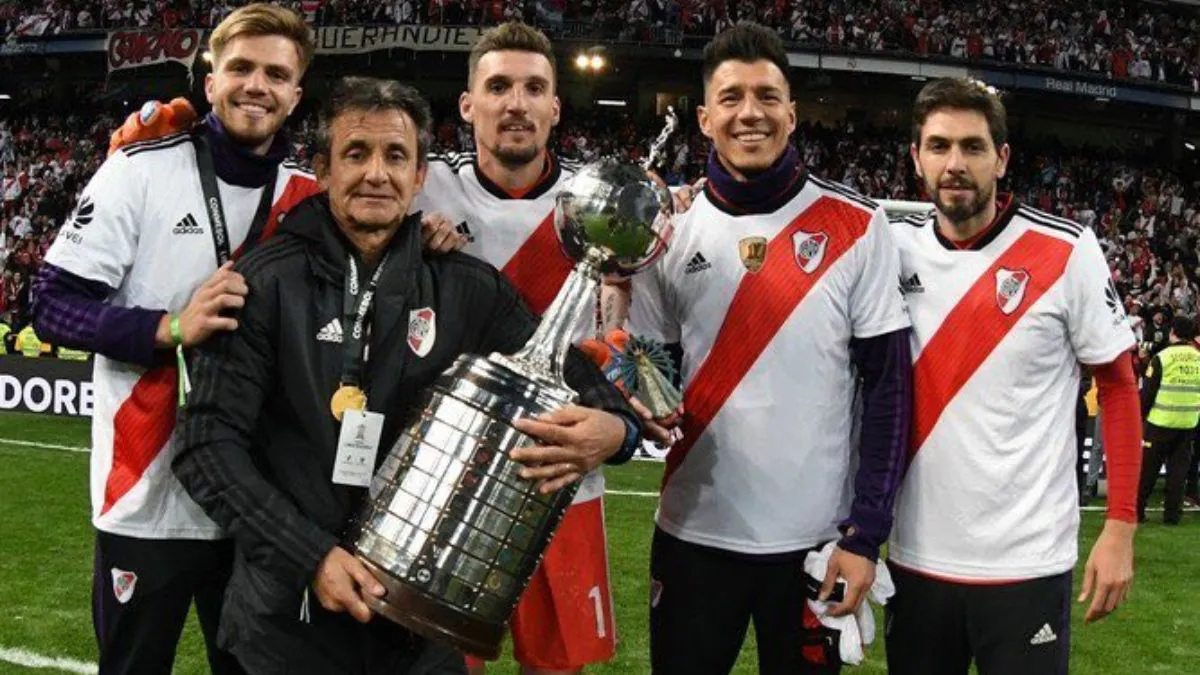 Montes vuelve a ser el entrenador de arqueros de primera