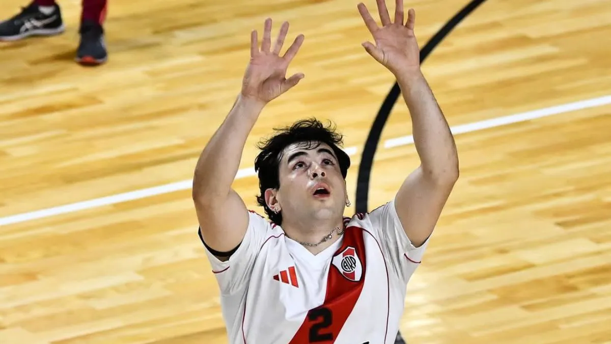 Luca Ovalles, vóley River