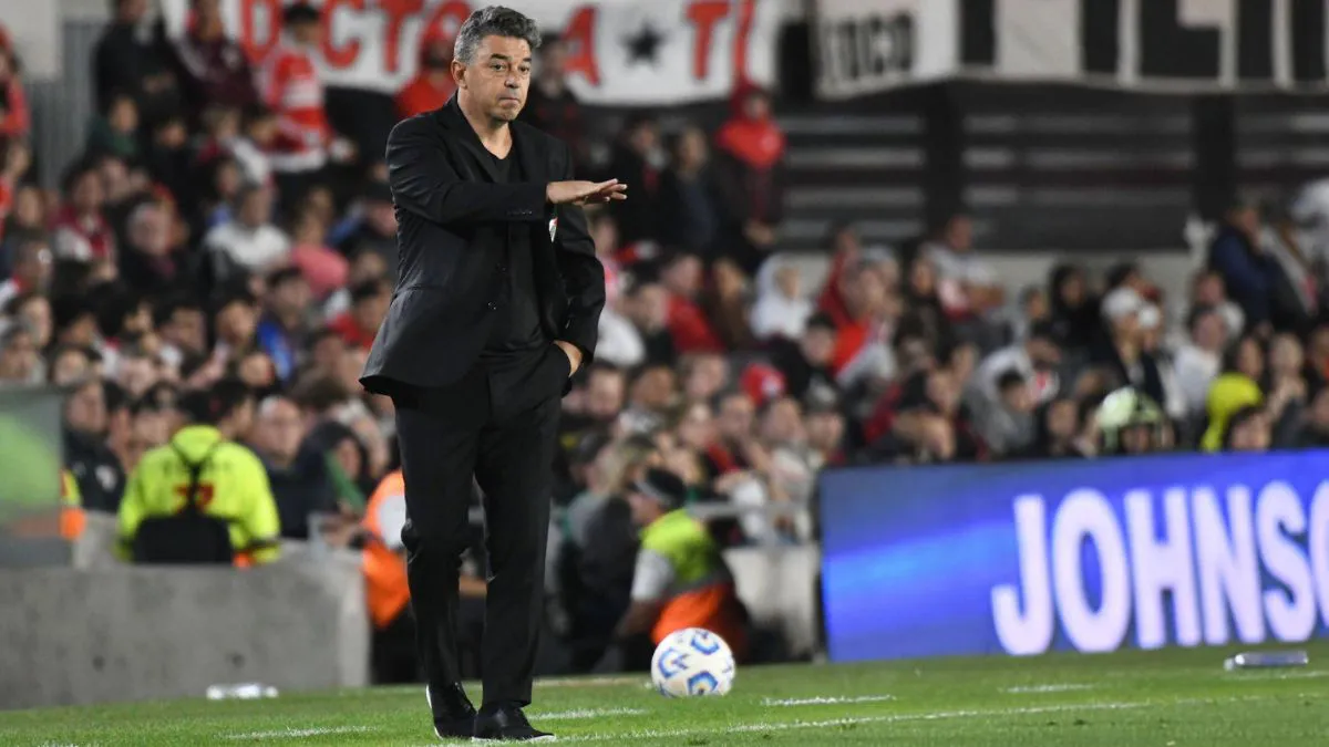 La posible formación de River para visitar a Universitario