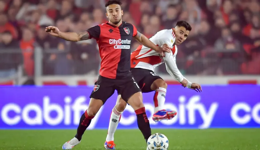 Marcos Acuña debut River Newell's Monumental