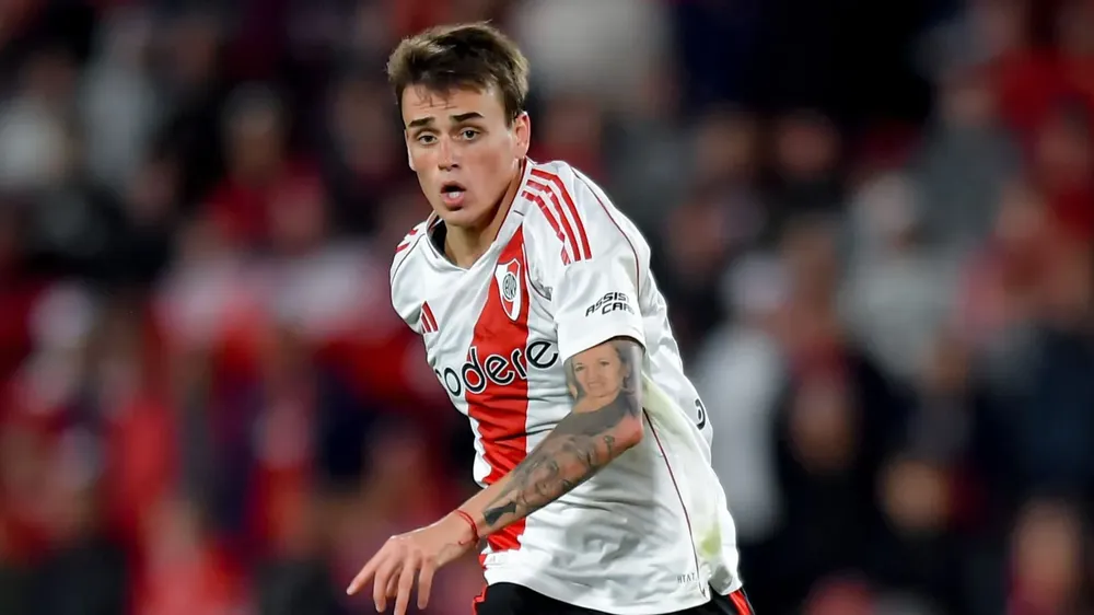 Nicolás Fonseca River camiseta titular 2024