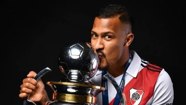 Salomón Rondón River Plate