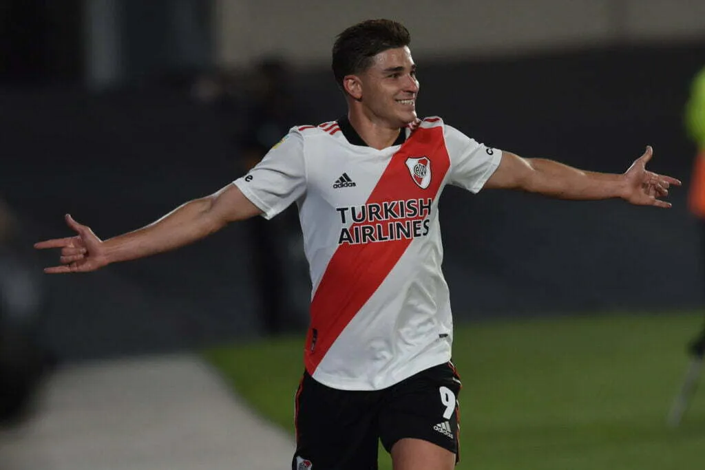 El 4x4 de River ante Patronato