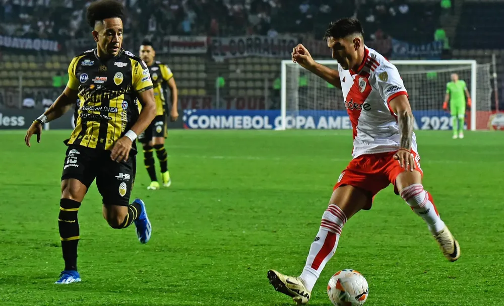 Enzo Díaz River Libertadores Táchira Venezuela