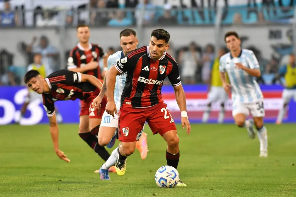 Marcos Acuña River Plate (1) (1)
