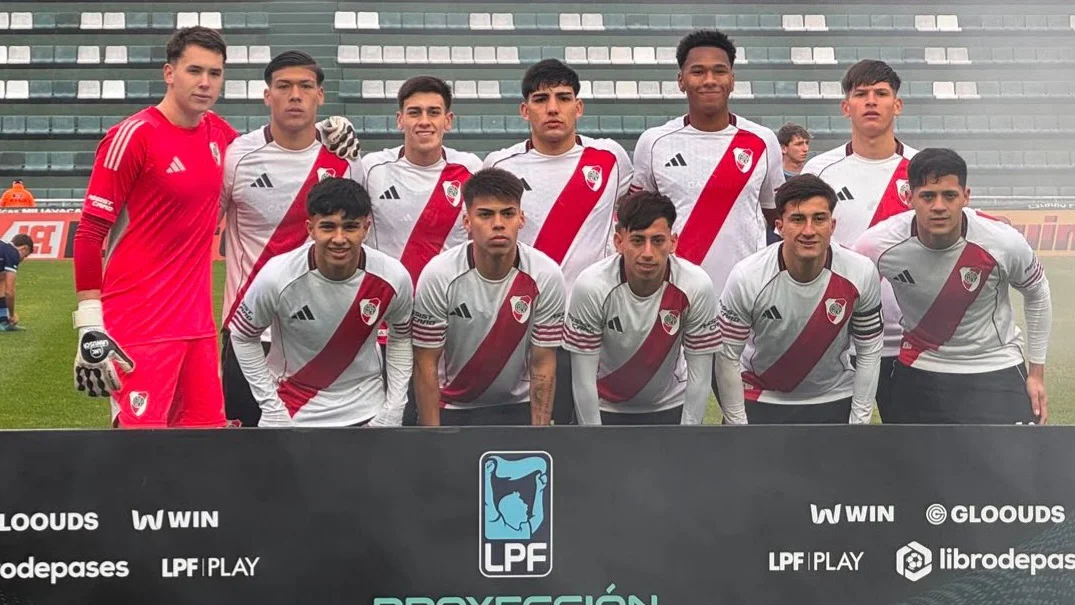 Equipo formación Reserva River (Foto: Liga Profesional)