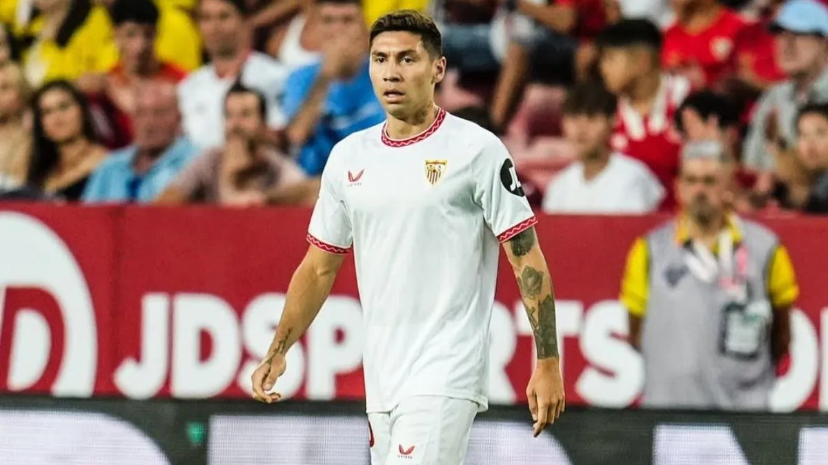 A la espera del pase a River: Montiel, citado en el Sevilla