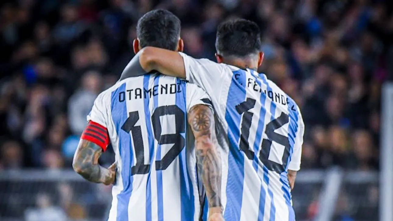 Nicolás Otamendi Enzo Fernández Argentina