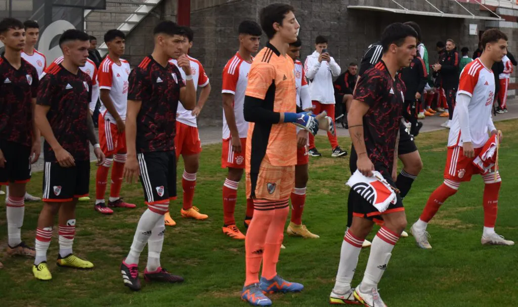 El combinado juvenil de River perdió con la del Bayern Múnich sobre la hora
