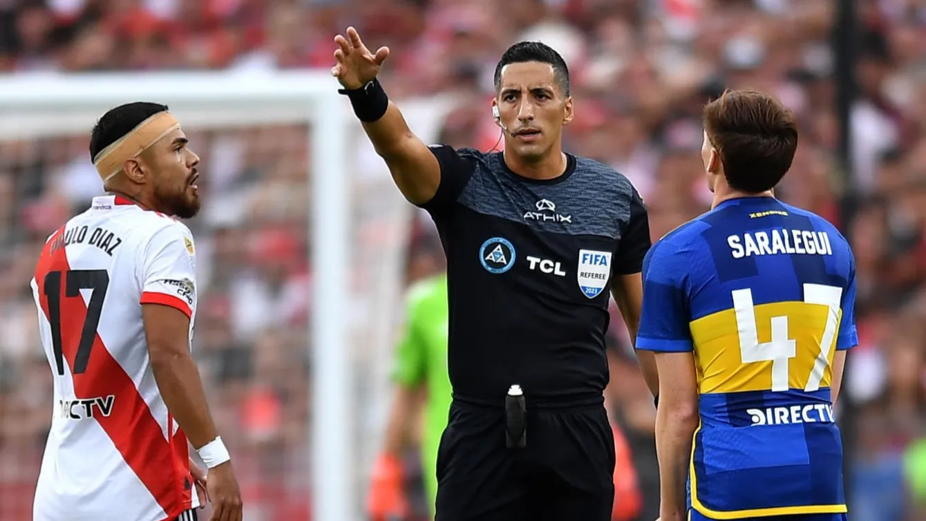 Falcón Pérez árbitro River Boca Superclásico
