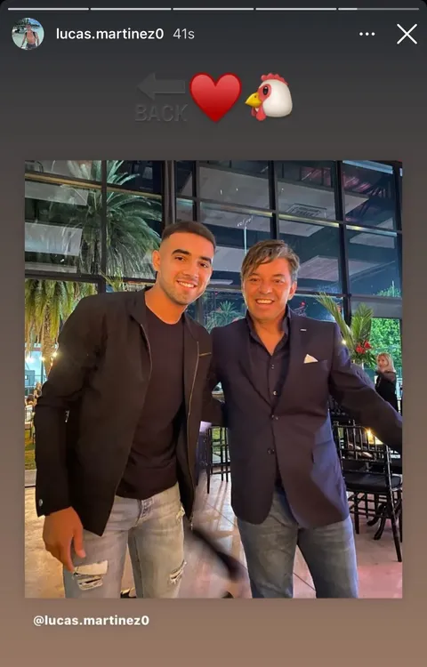 Posteo Lucas Martínez, hermano David con Marcelo Gallardo