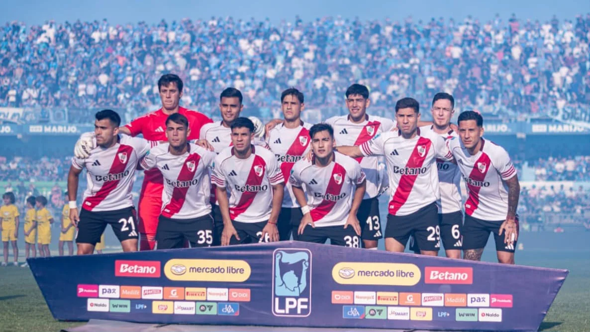 Formación equipo River Córdoba  (Foto: Liga Profesional)