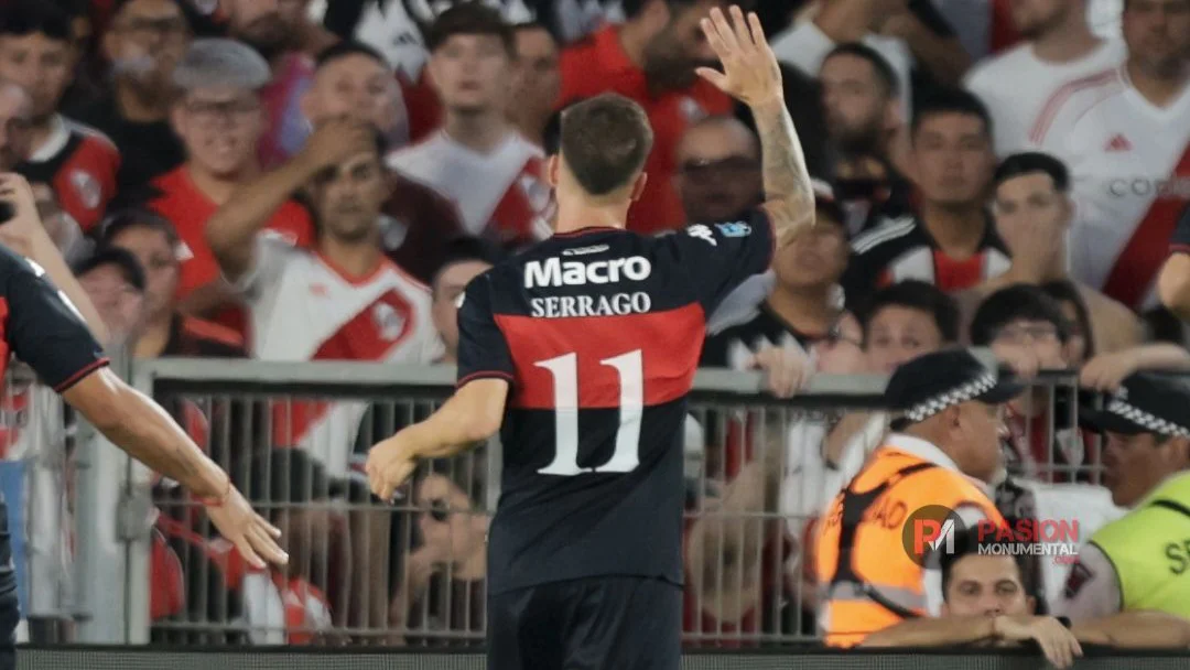 Tiago Serrago festejo gol Tigre River Monumental