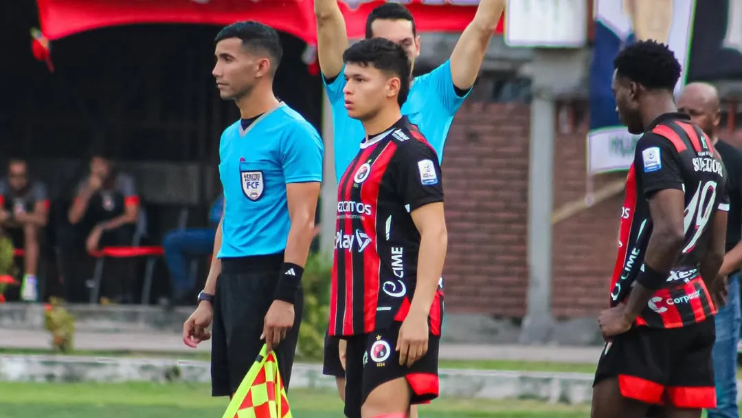 Oswaldo Valencia River Cucuta Colombia  (Foto: Instagram Oswaldo Valencia)