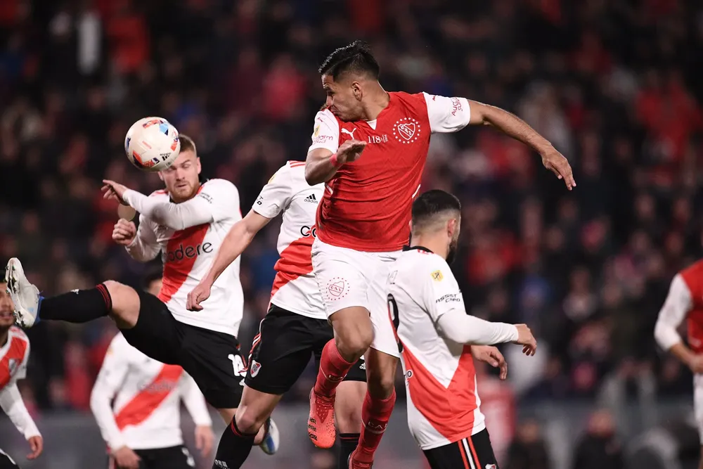 River Independiente Liga Profesional 2022