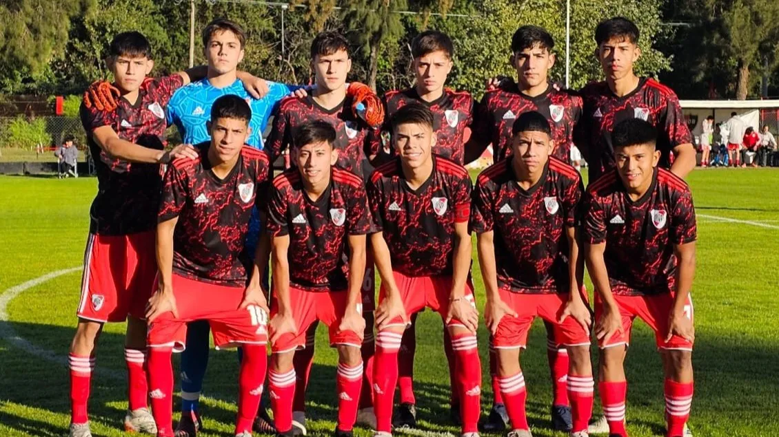 Plantel Séptima División River Plate (Foto: River Club)