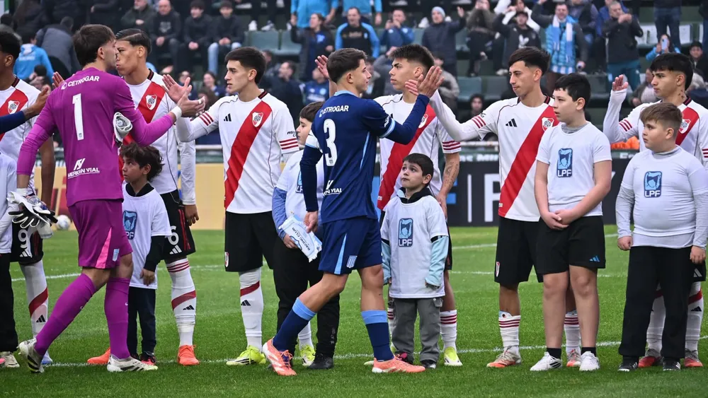 Equipo Reserva River Racing  (Foto: Liga Profesional) 