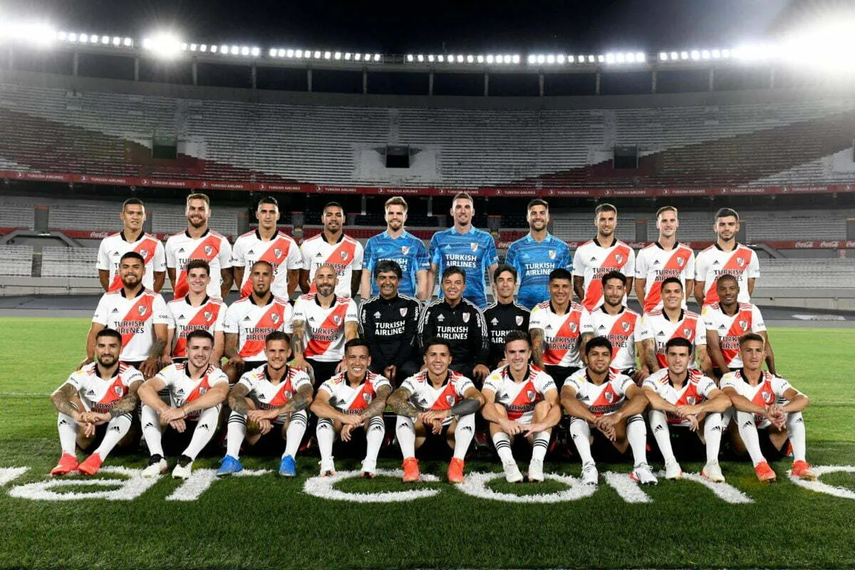 Armani, Pinola y Pochettino dieron positivo de Coronavirus