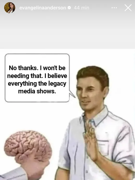 Posteo Evangelina Anderson Demichelis River 