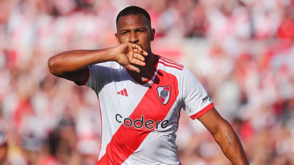 Salomón Rondón festejo gol River Talleres Monu 23