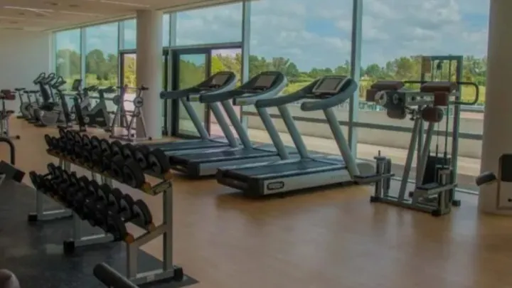 Gimnasio Hotel Hilton Pilar