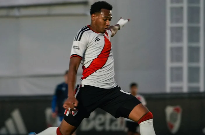 Jonathan Spiff reserva River