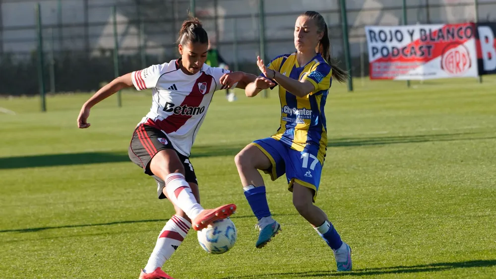 Aldana Barrionuevo Femenino River Rosario Central