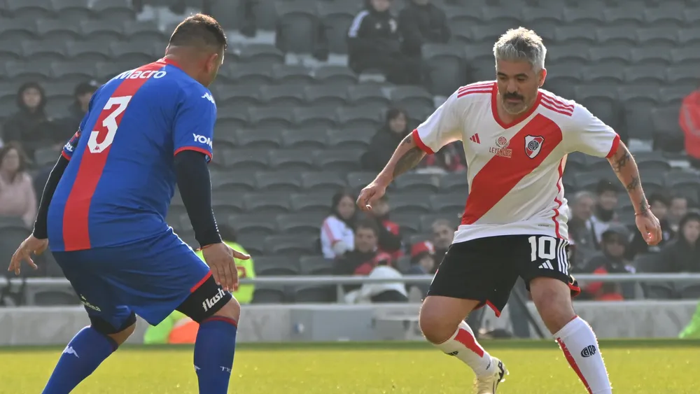 Ariel Ortega Senior River Tigre Supercopa Monumental