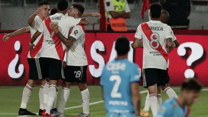 EL 4 X 4 DE RIVER ANTE ARSENAL