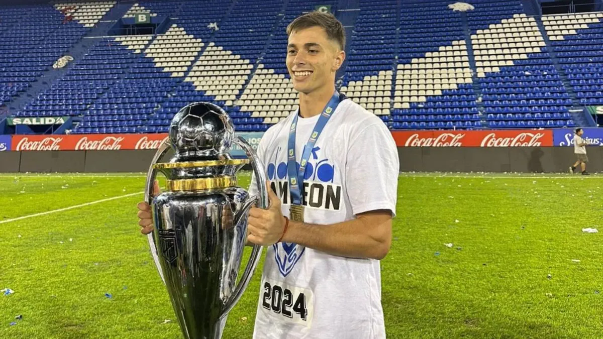 Qué pretende Vélez por Valentín Gómez, apuntado por River