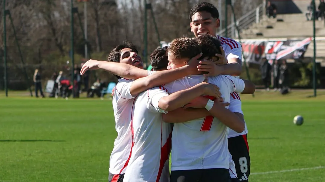 Equipo River inferiores festejo