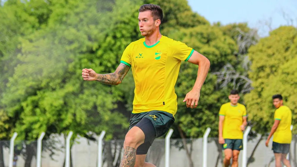 Tiago Serrago Defensa y Justicia entrenamiento (Foto: Defensa y Justicia)