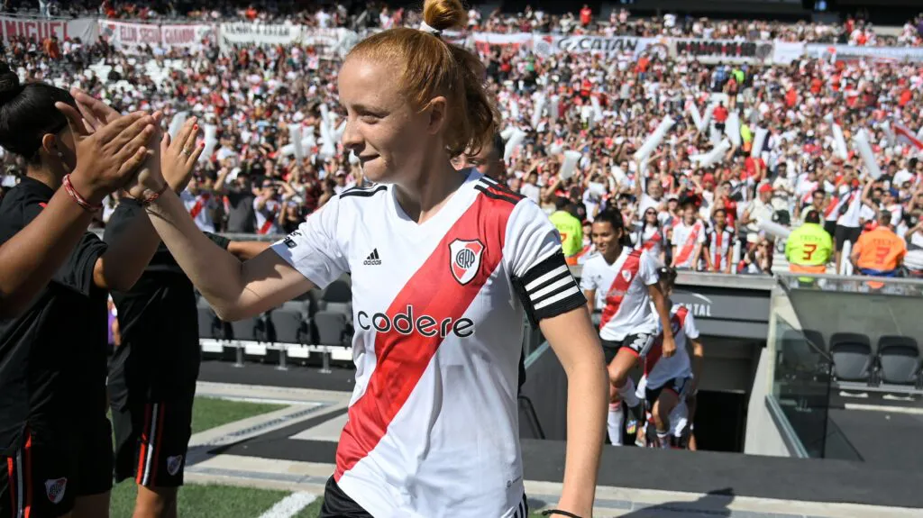 El adiós a la capitana: Se va Justina Morcillo de River