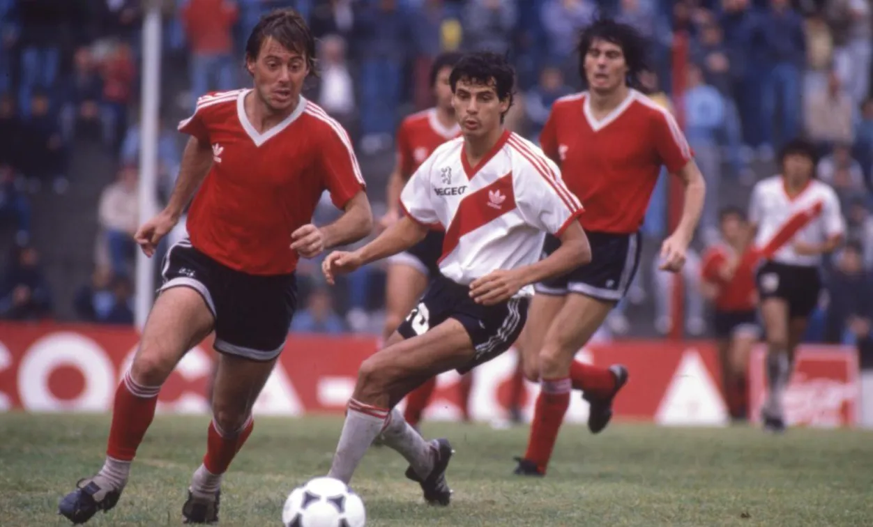 Instituto Córdoba vs River Plate 1990