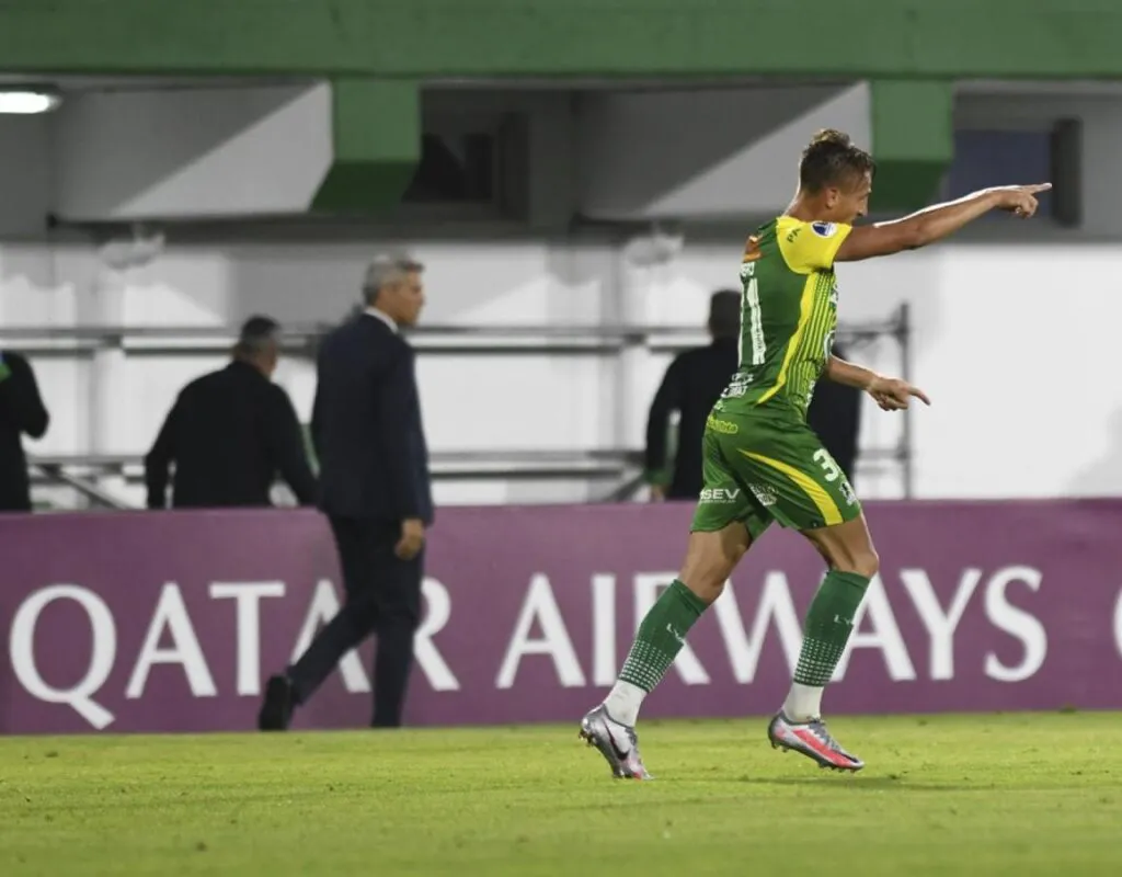 El día que Crespo le encontró el puesto a Braian Romero