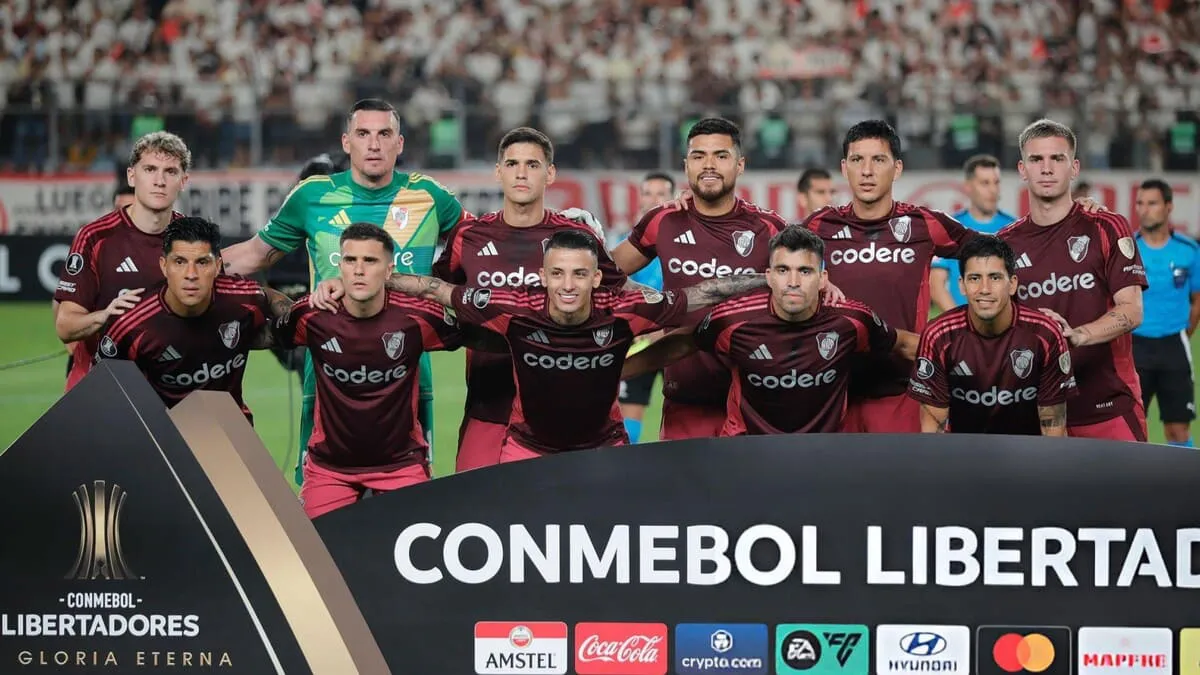 Formación Universitario River Libertadores (Foto: Getty Images)