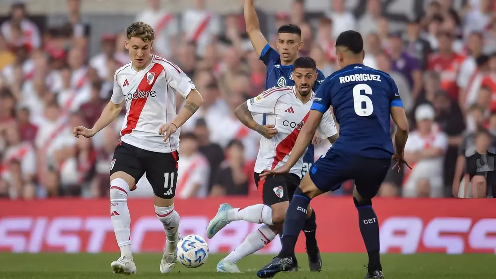 Facundo Colidio Manuel Lanzini River Talleres Monumental (Foto: Getty Images)