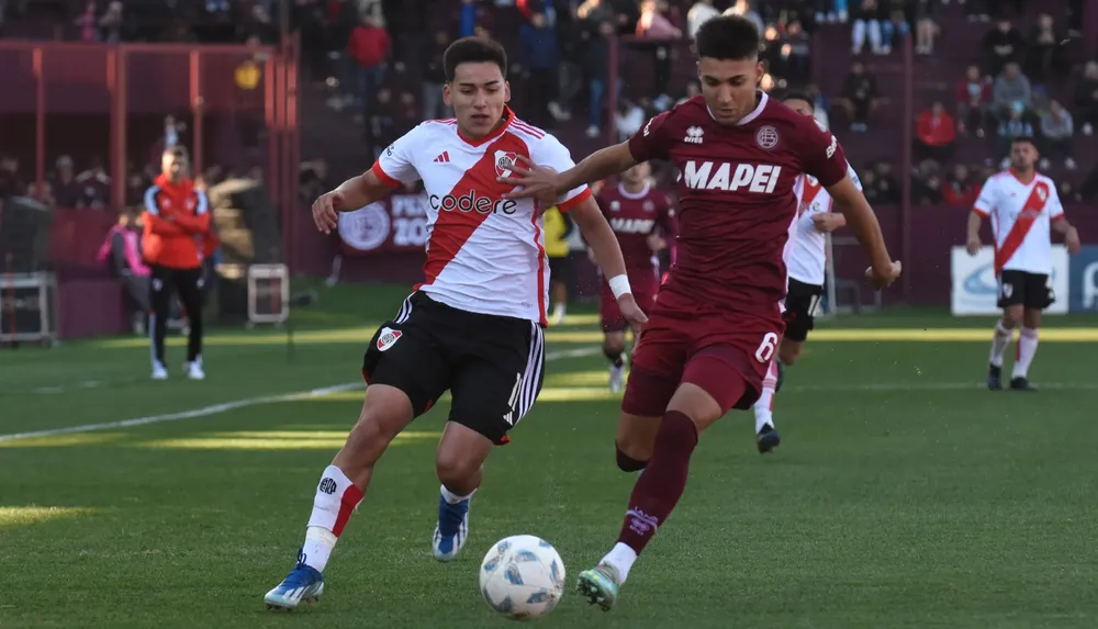 Ian Subiabre River Reserva Lanús