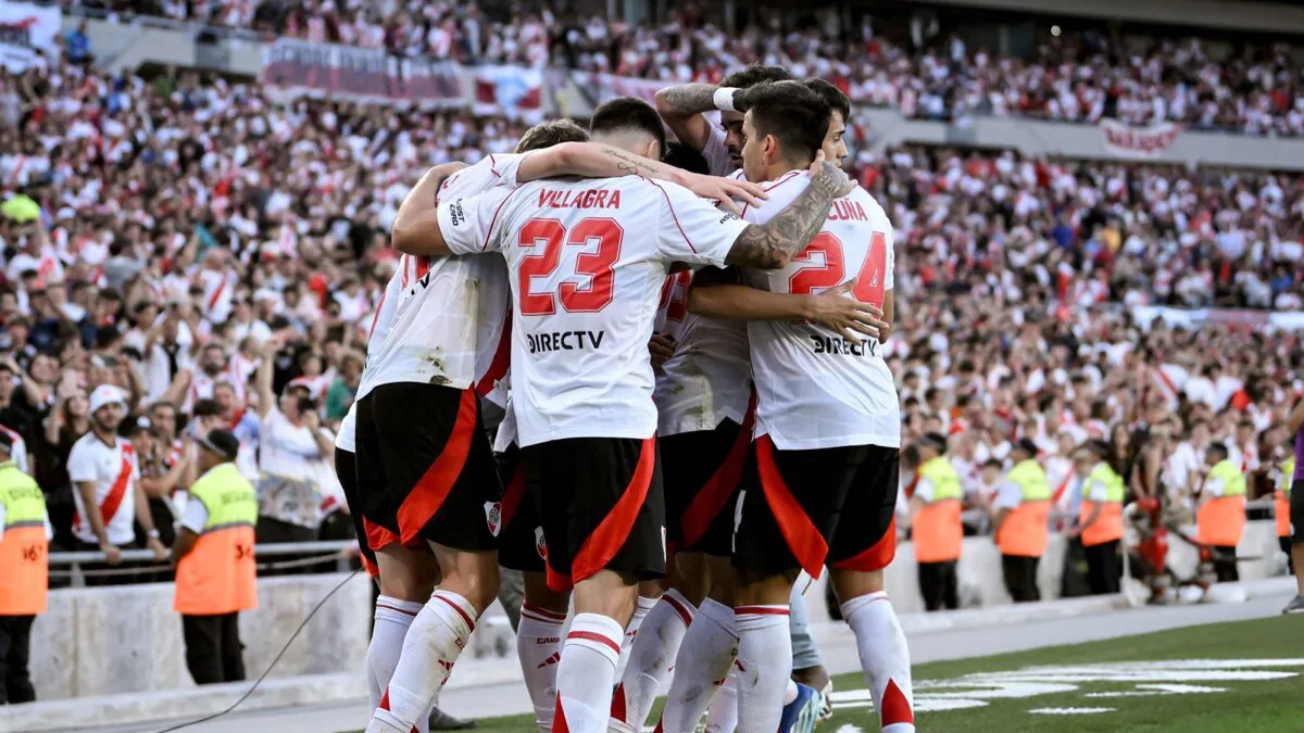 Festejo gol River estadio Monumental Liga (Foto: Getty Images)