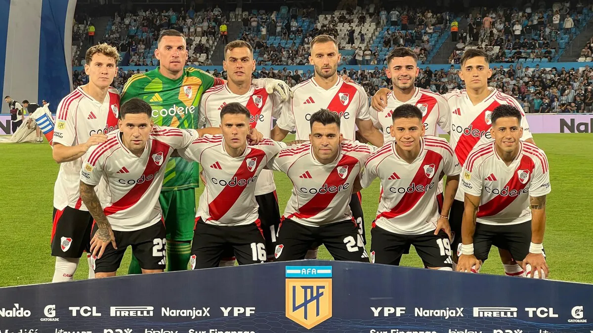Formación River Racing 2024 (1)