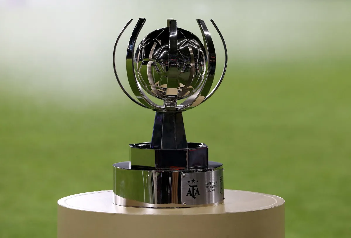 Supercopa Internacional trofeo